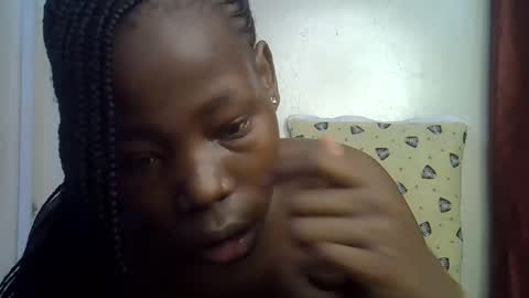 happy_kienyeji online show from November 2025 04:17:01 PM