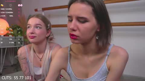 Evy  online show from September 2025 09:49:01 PM