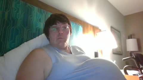 happynpregnant online show from December 2024 02:40:01 AM