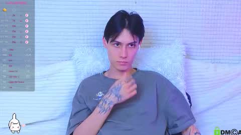 Mark online show from October 2025 03:17:02 AM