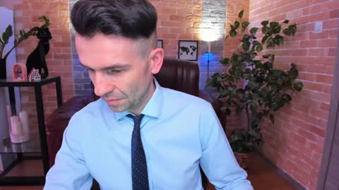 Steve online show from February 2025 11:51:02 AM