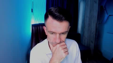 Steve online show from November 2025 08:58:02 AM