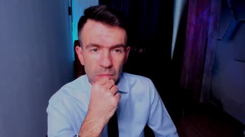 Steve online show from November 2025 11:32:01 AM