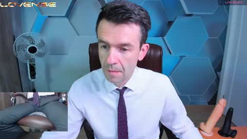 Snapshot of hard_and_juici chatting on June 2026 03:48:02 AM Steve online show from June 2026 03:48:02 AM