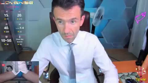 Snapshot of hard_and_juici chatting on July 2026 08:28:02 AM Steve online show from July 2026 08:28:02 AM