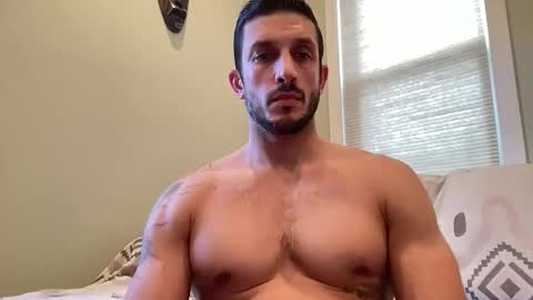 hard_runner_ online show from November 2025 04:19:01 PM