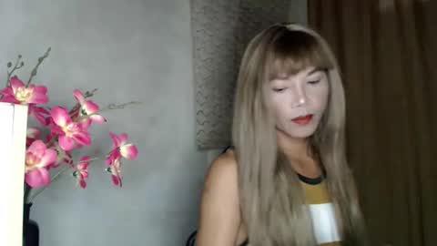 hardcock6925 online show from February 2026 04:22:02 PM