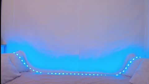 Emily online show from September 2025 11:49:02 PM