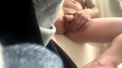 Snapshot of hardcovk2486 chatting on December 2024 04:27:02 AM hardcovk2486 online show from December 2024 04:27:02 AM