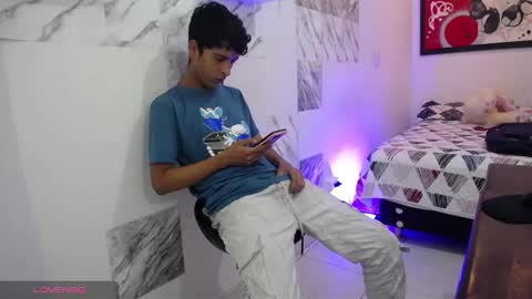 Andres Dean online show from March 2025 08:21:02 PM