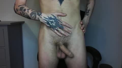 Liam online show from December 2025 01:26:02 AM