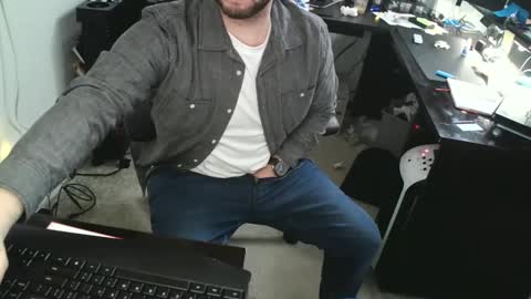 Snapshot of hardyhar702 chatting on February 2025 03:14:01 PM hardyhar702 online show from February 2025 03:14:01 PM