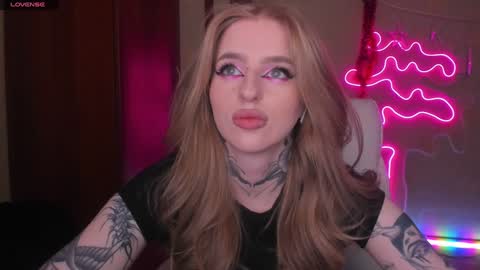 Julia online show from December 2024 05:48:01 AM