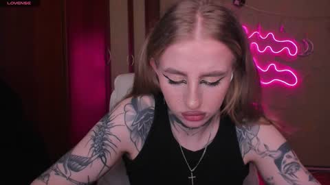 Julia online show from January 2025 05:04:02 AM