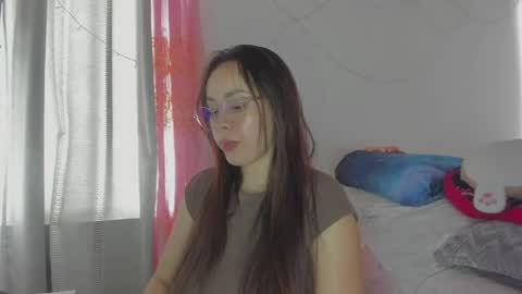 Natii  online show from May 2026 09:05:02 PM