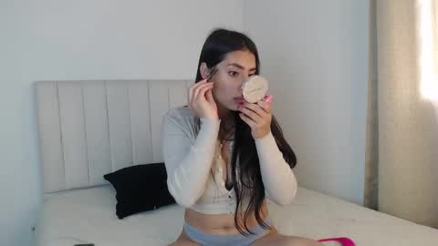 Snapshot of harmony_lam chatting on October 2025 03:11:02 PM HARMONY online show from October 2025 03:11:02 PM