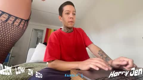 Snapshot of harry_jen chatting on October 2025 08:53:01 AM TAP HERE choise Harry tattoo on chest Jen curls hair online show from October 2025 08:53:01 AM