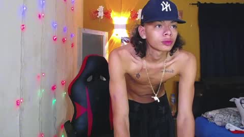 Snapshot of harry_jhonsonn chatting on December 2024 08:38:02 AM Harry online show from December 2024 08:38:02 AM