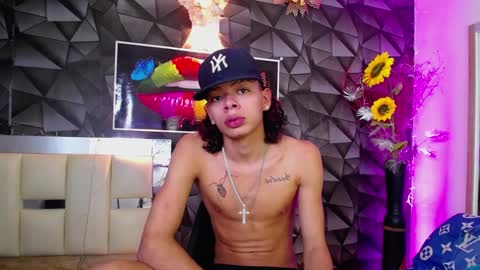 Snapshot of harry_jhonsonn chatting on January 2025 01:18:02 AM Harry online show from January 2025 01:18:02 AM