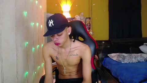 Snapshot of harry_jhonsonn chatting on January 2025 09:08:02 AM Harry online show from January 2025 09:08:02 AM