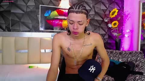 Snapshot of harry_jhonsonn chatting on January 2025 12:22:01 AM Harry online show from January 2025 12:22:01 AM