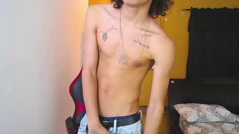 Snapshot of harry_jhonsonn chatting on March 2025 06:00:02 AM Harry online show from March 2025 06:00:02 AM