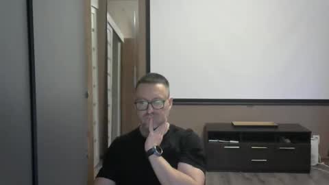 Snapshot of harrysnake chatting on October 2025 01:45:02 PM HarrySnake online show from October 2025 01:45:02 PM