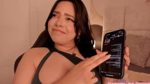 has_gonzalezz online show from March 2026 04:18:01 AM