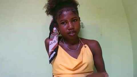 hasleyinah online show from February 2026 11:11:01 AM