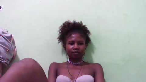 hasleyinah online show from March 2026 06:46:02 PM