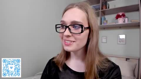 Snapshot of havagooday chatting on May 2026 03:54:01 PM Mia online show from May 2026 03:54:01 PM