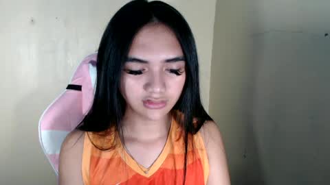 Snapshot of hawadiha chatting on June 2026 11:42:01 PM LIX online show from June 2026 11:42:01 PM