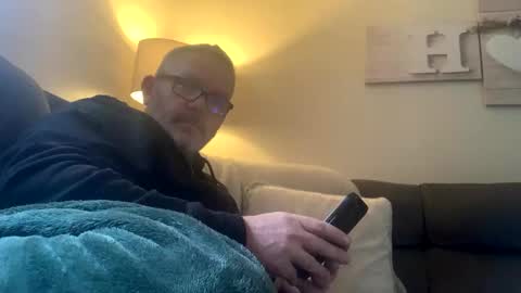 hawks2113 online show from February 2025 03:14:01 PM