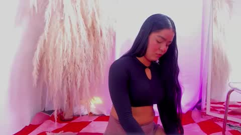 Hayami  online show from October 2025 12:41:02 PM