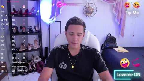 Hayen Boy online show from November 2025 07:25:02 PM