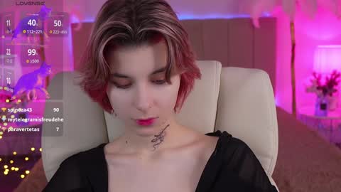 haylaamber online show from December 2024 12:09:02 AM