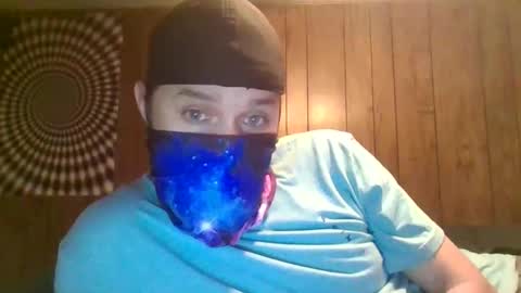 hazel198812 online show from December 2025 05:53:01 PM