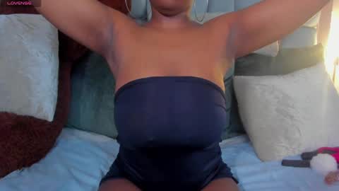 Snapshot of hazel_lanee chatting on June 2026 06:41:02 AM hazel_lanee online show from June 2026 06:41:02 AM
