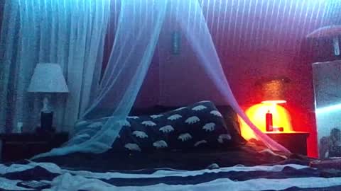 Snapshot of hazel_lust chatting on January 2025 04:01:01 AM Hazel Lust online show from January 2025 04:01:01 AM