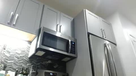 Hazel online show from January 2025 11:40:01 PM