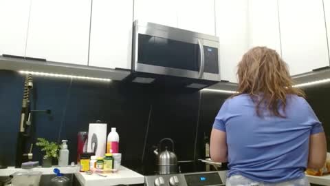 Hazel online show from March 2026 02:33:02 PM