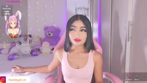 Snapshot of hazelbabee_ chatting on December 2025 09:26:02 AM Lynn online show from December 2025 09:26:02 AM