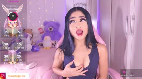 Snapshot of hazelbabee_ chatting on March 2026 08:32:02 AM Lynn online show from March 2026 08:32:02 AM