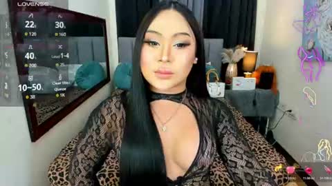 Snapshot of hazelmadonna chatting on June 2026 08:29:02 PM HAZEL MADONNA online show from June 2026 08:29:02 PM