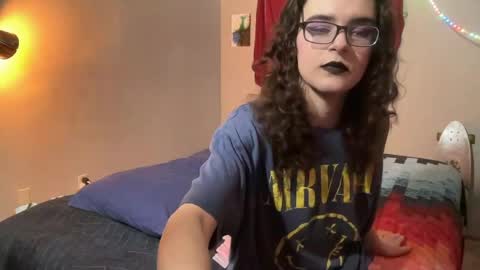 Hazel online show from May 2026 04:48:01 PM