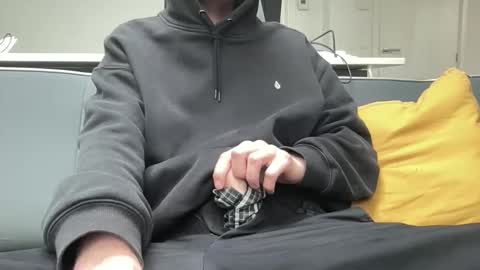 hchappel19 online show from April 2026 11:42:01 AM