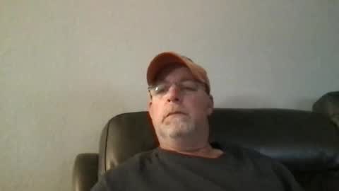 Snapshot of hdeuce22 chatting on December 2024 04:28:01 PM Hdeuce22 online show from December 2024 04:28:01 PM