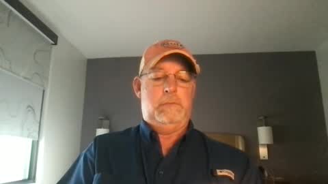 Snapshot of hdeuce22 chatting on February 2025 07:40:02 PM Hdeuce22 online show from February 2025 07:40:02 PM