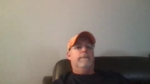 Snapshot of hdeuce22 chatting on February 2025 04:48:01 PM Hdeuce22 online show from February 2025 04:48:01 PM