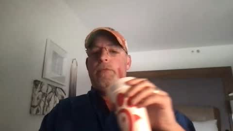 Snapshot of hdeuce22 chatting on February 2025 07:38:01 PM Hdeuce22 online show from February 2025 07:38:01 PM